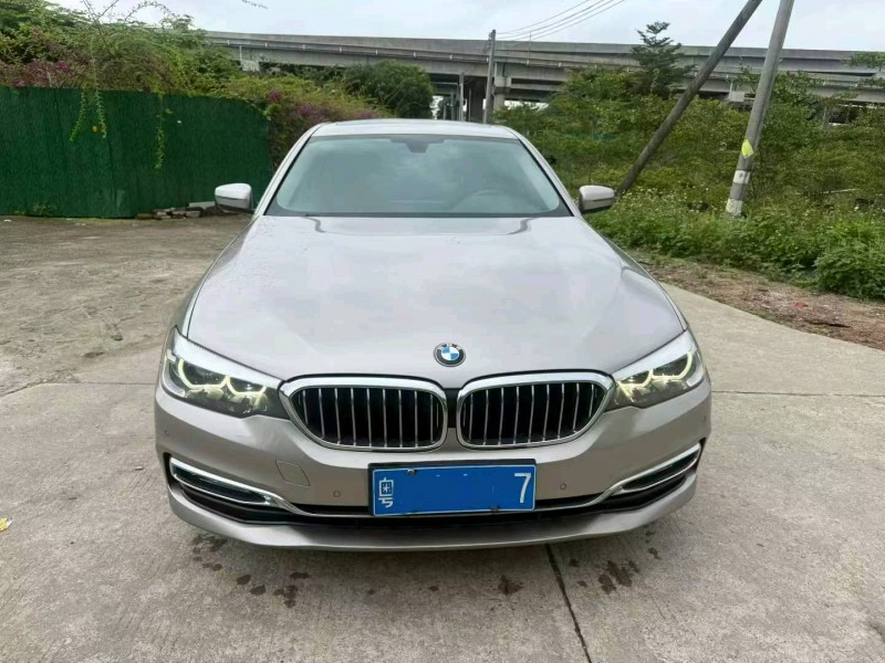 中山19年宝马5系1