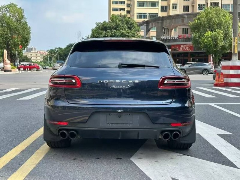 东莞17年保时捷Macan9