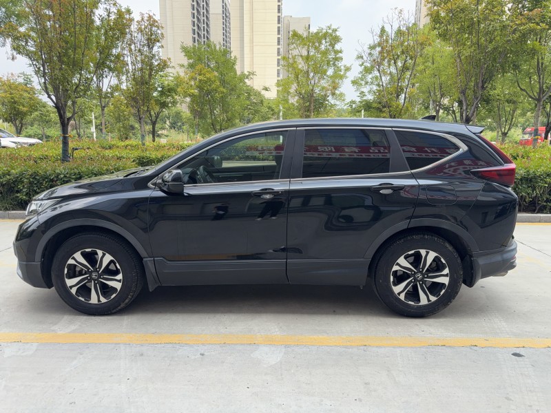 济宁22年本田CRV5