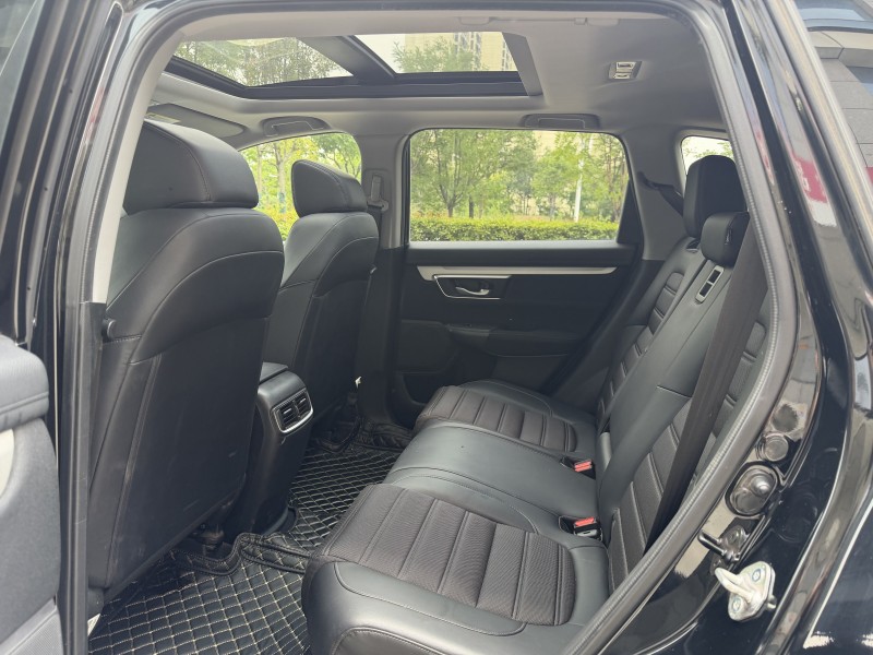 济宁22年本田CRV7