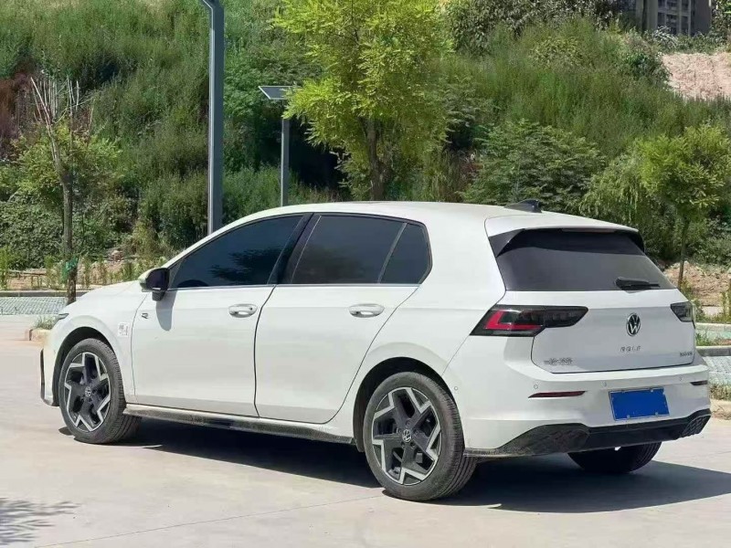 延安25年大众高尔夫6