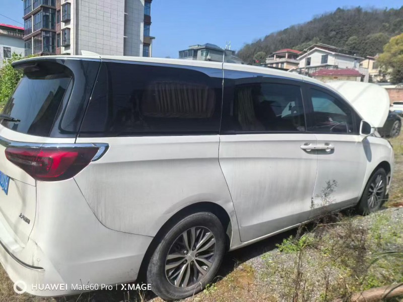 萍乡21年别克GL85