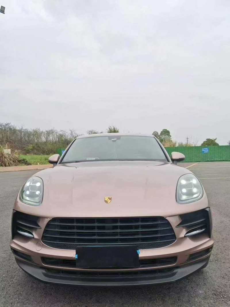 内江19年保时捷Macan1