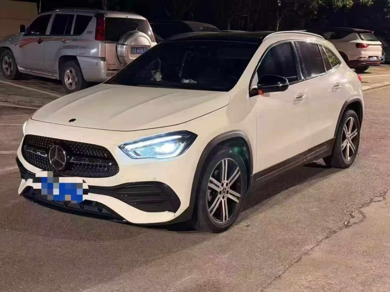 绵阳22年奔驰GLA3