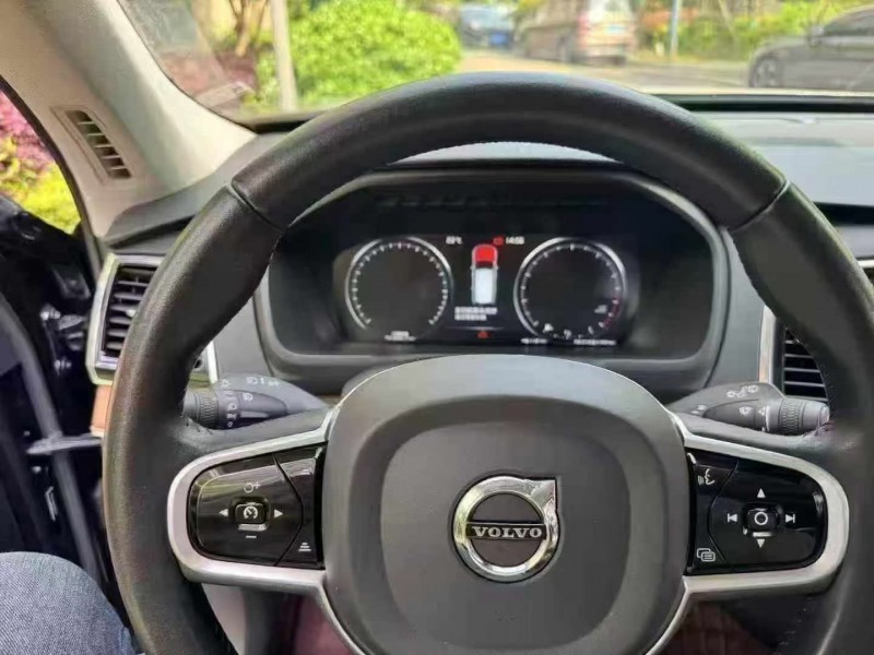 绍兴20年沃尔沃XC906