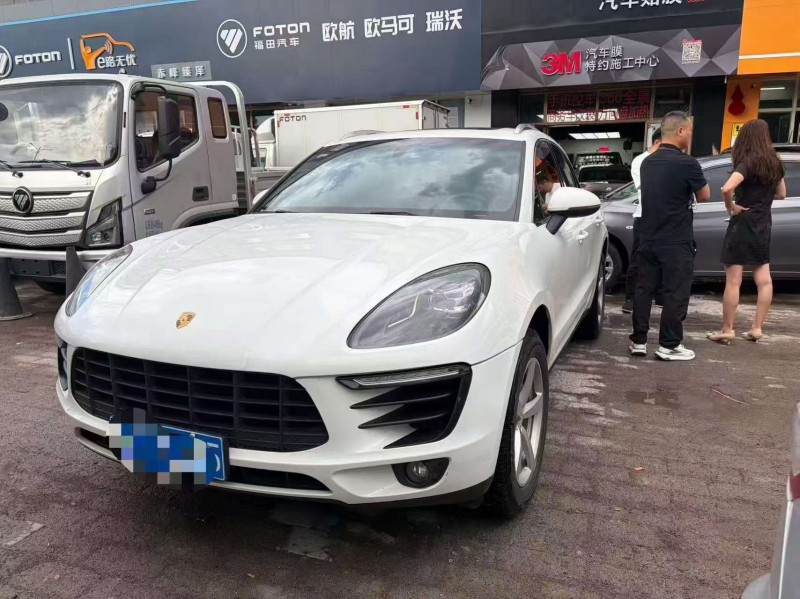 通辽16年保时捷Macan3