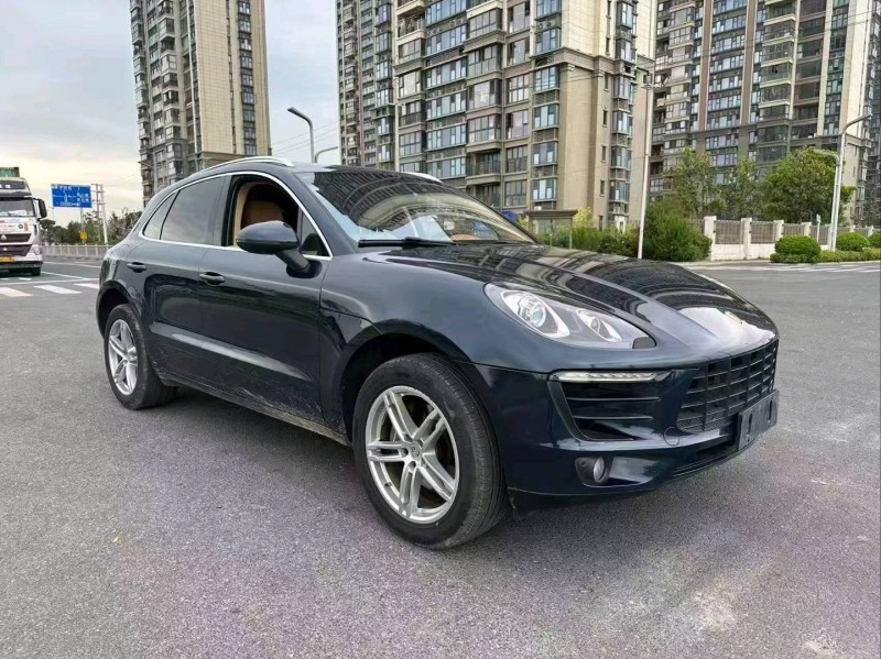 苏州15年保时捷Macan3