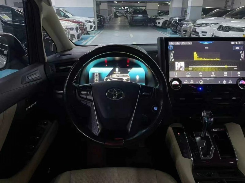 深圳17年丰田埃尔法5