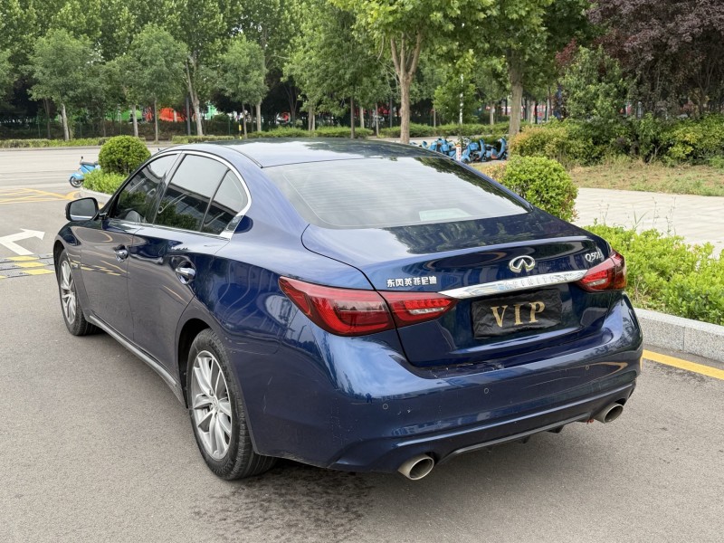 济宁20年英菲尼迪Q50L8