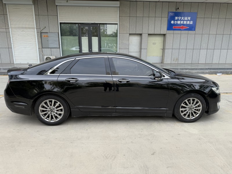 济宁18年林肯MKZ4