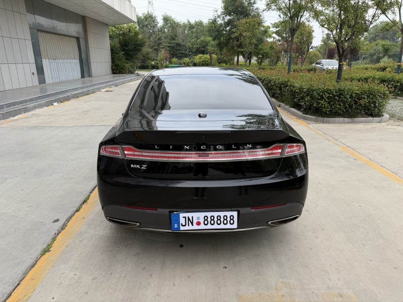 济宁18年林肯MKZ9