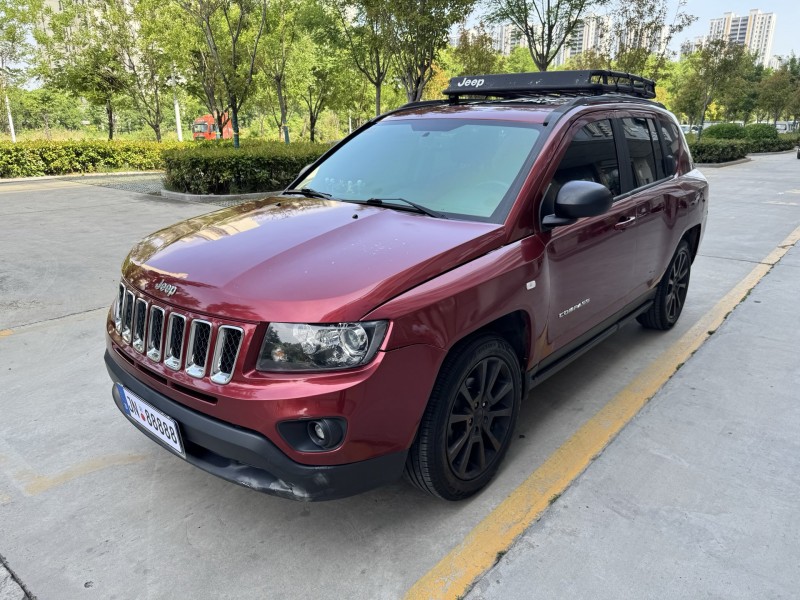 济宁13年Jeep指南者2