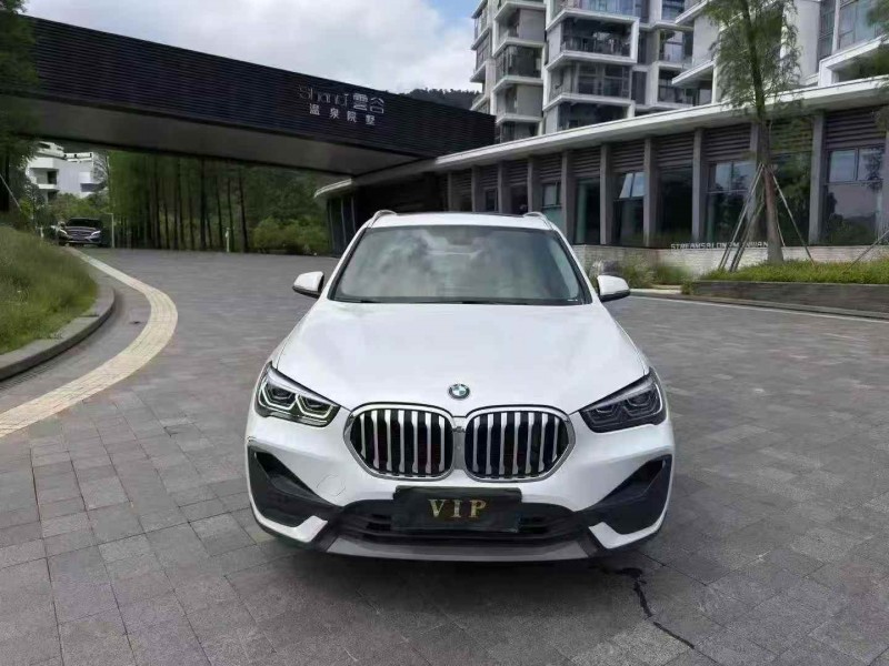 济宁21年宝马X11