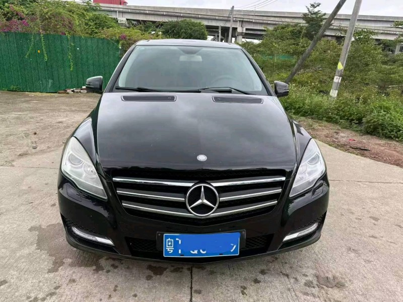 中山17年奔驰R1