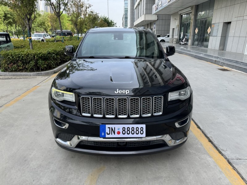 济宁15年Jeep大切诺基1