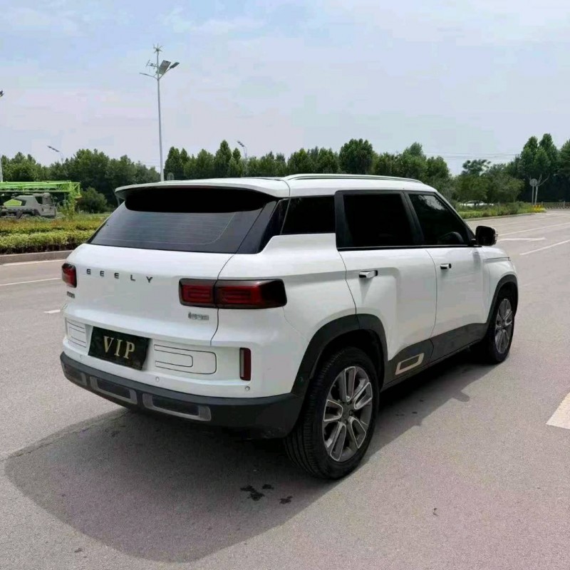 东营22年吉利帝豪4