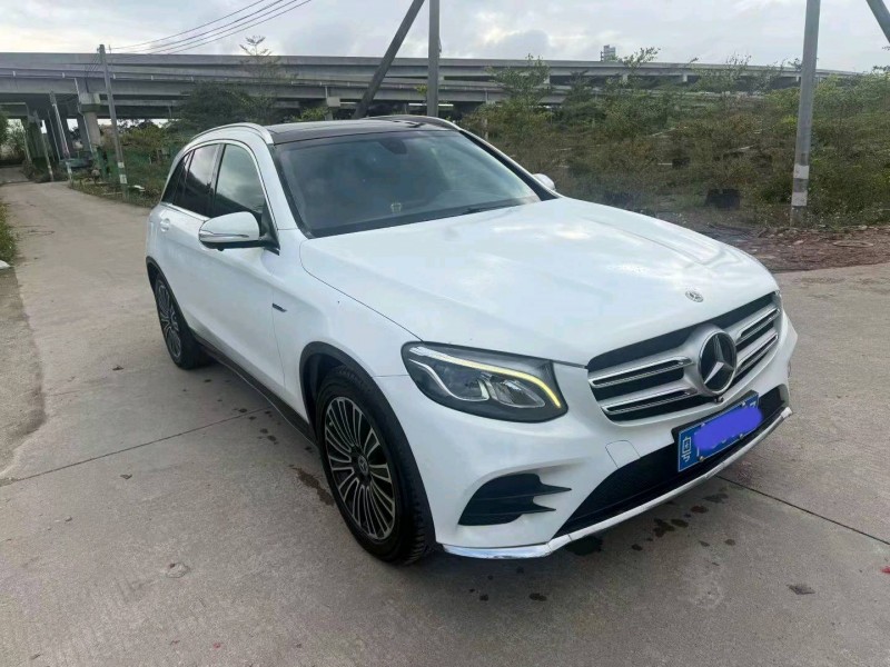中山18年奔驰GLC2