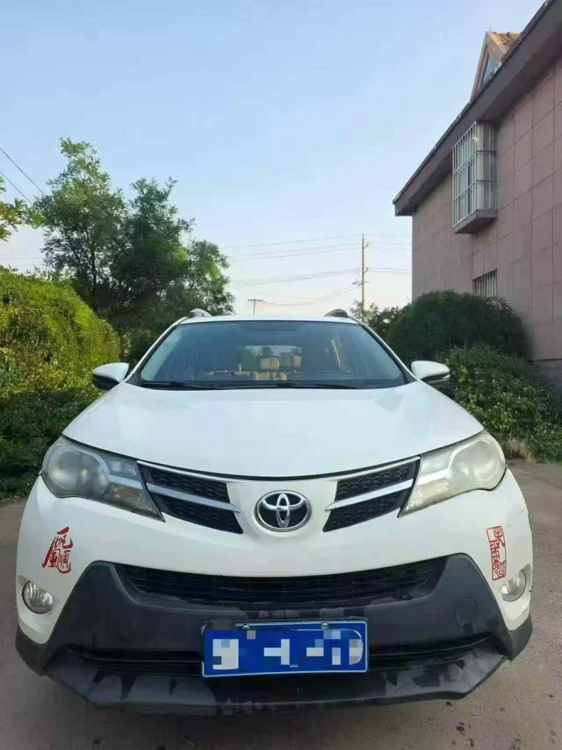 枣庄13年丰田RAV4荣放1