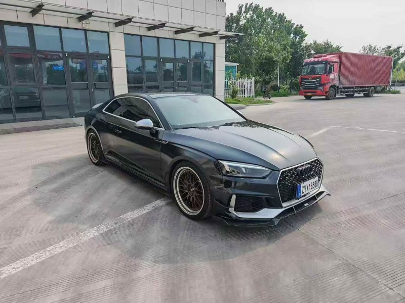 南通20年奥迪RS53