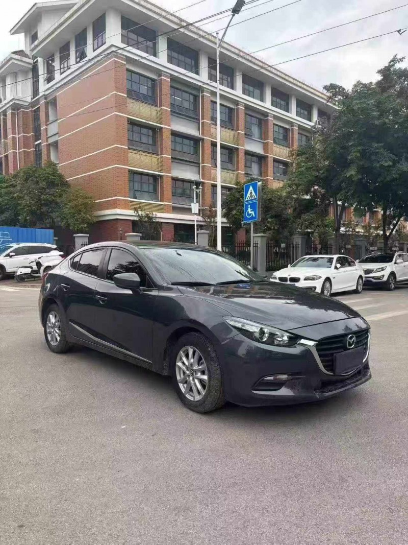 南宁19年马自达昂克赛拉3