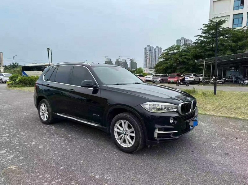 南宁17年宝马X52