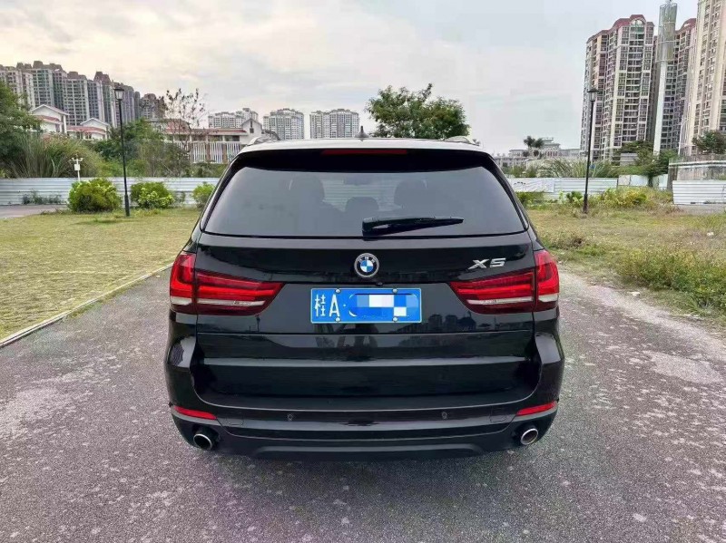 南宁17年宝马X59