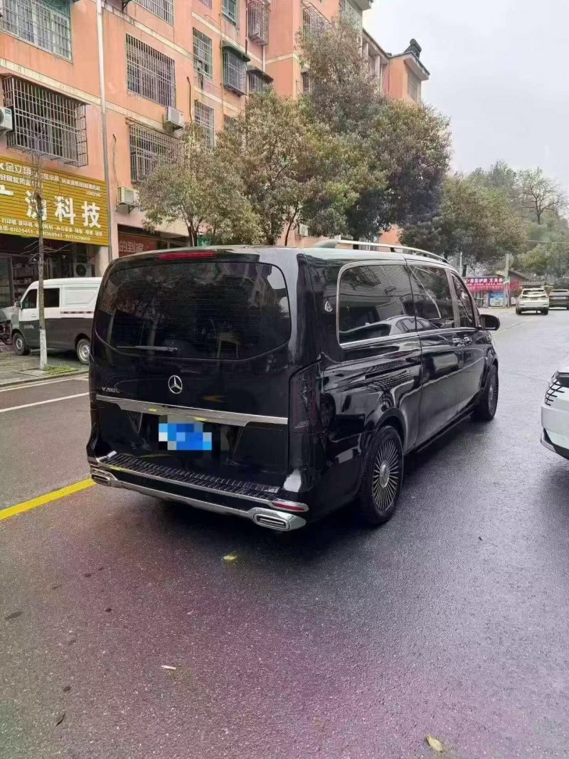 株洲20年奔驰威霆8