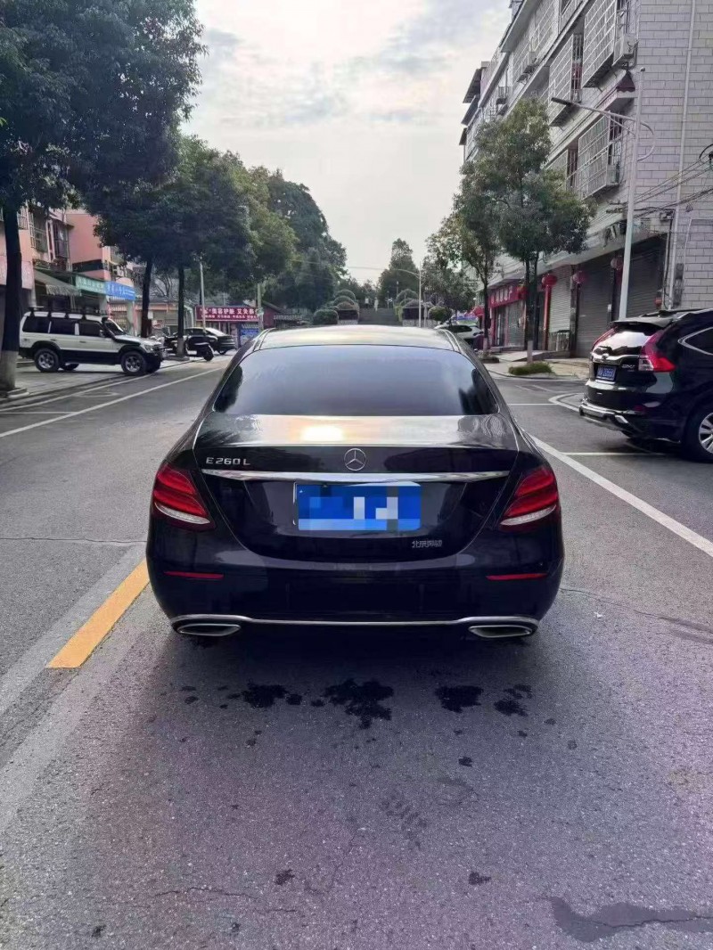 岳阳19年奔驰E9