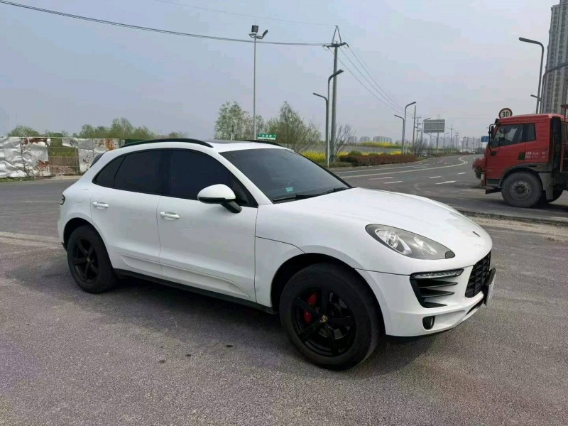 苏州15年保时捷Macan3
