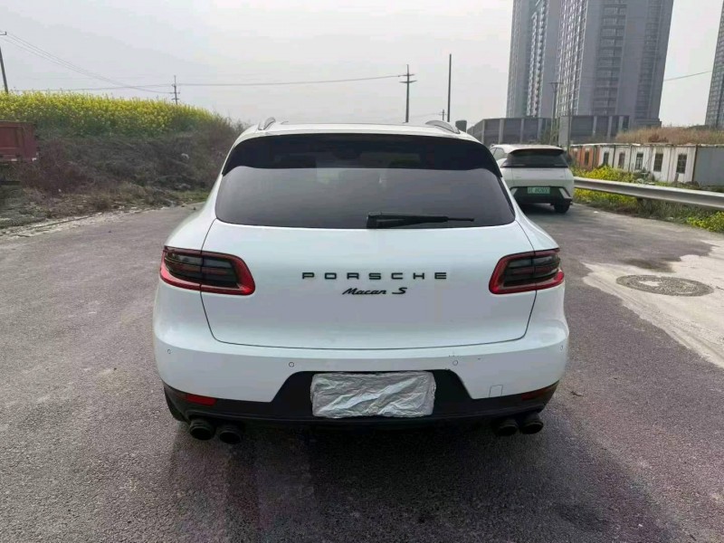 苏州15年保时捷Macan9
