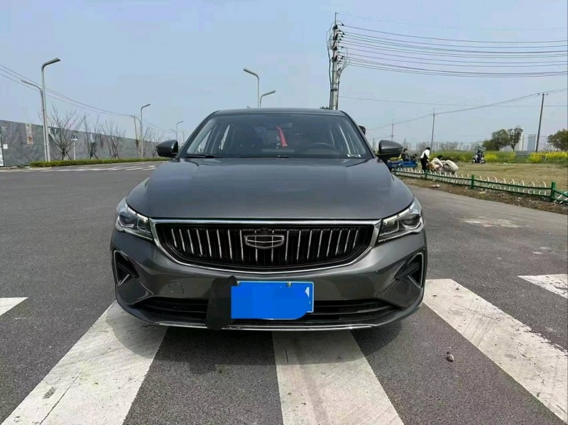 苏州23年吉利帝豪1