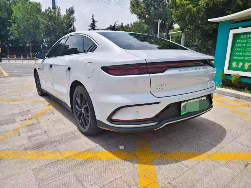 济南25年比亚迪汉2