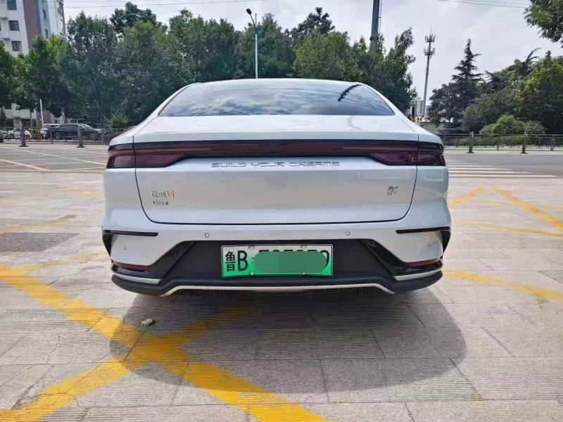 济南25年比亚迪汉9
