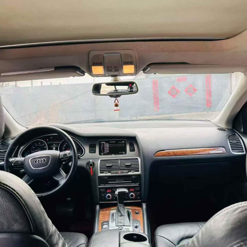 济宁15年奥迪Q75
