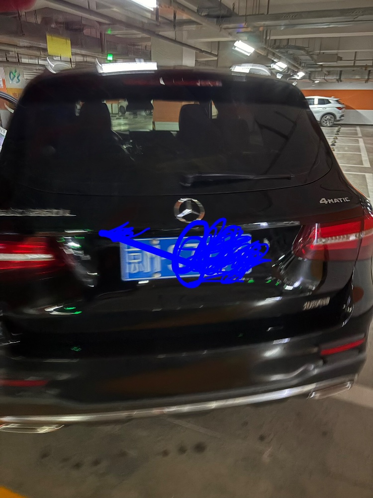 北京19年奔驰GLC4