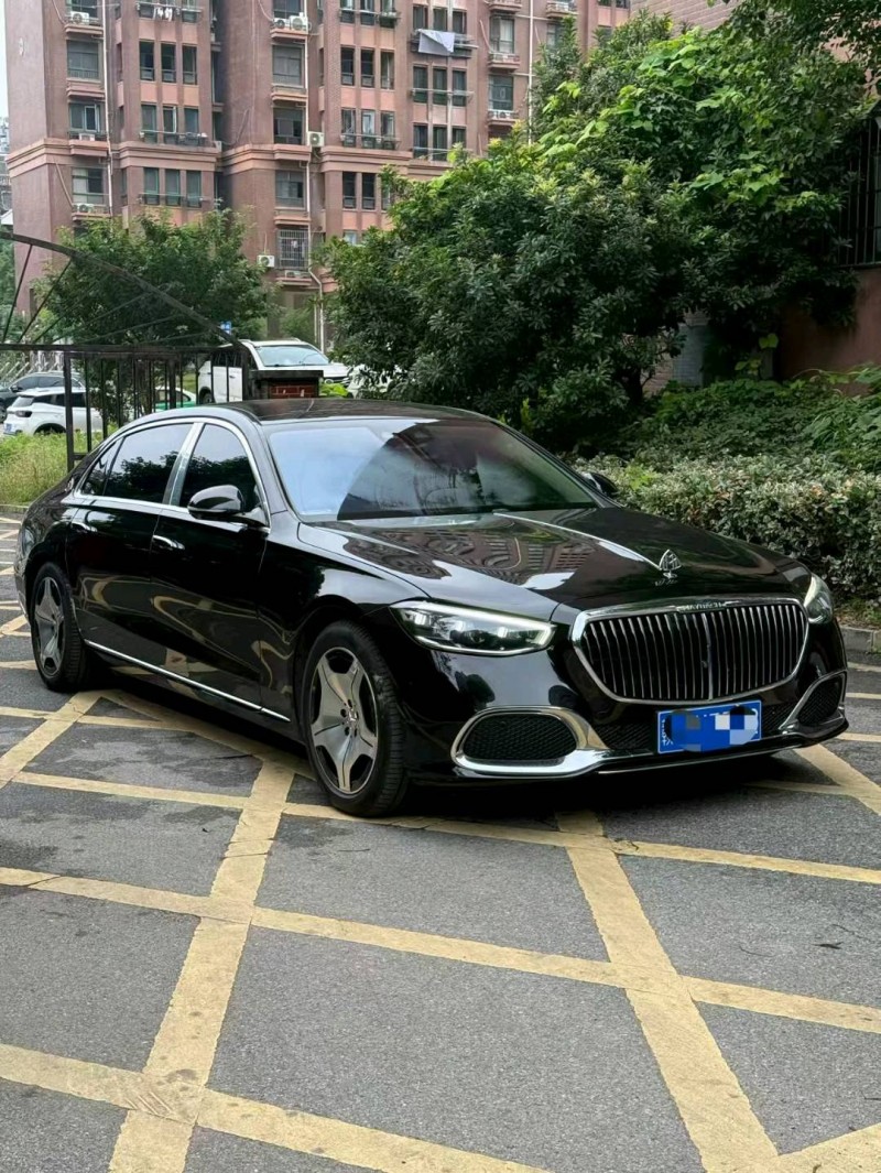 九江23年奔驰迈巴赫S级2