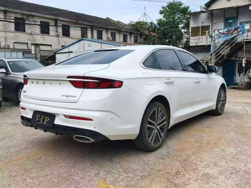 邵阳22年吉利星瑞8