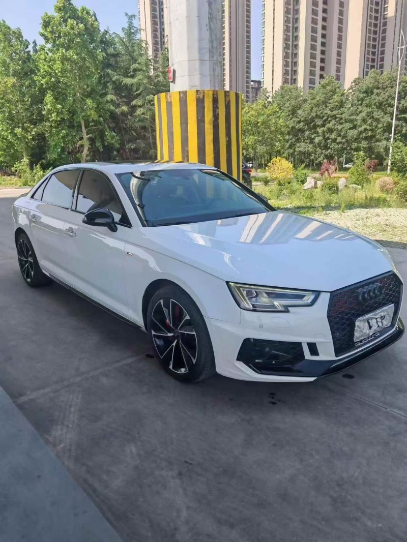 济南18年奥迪A4L3