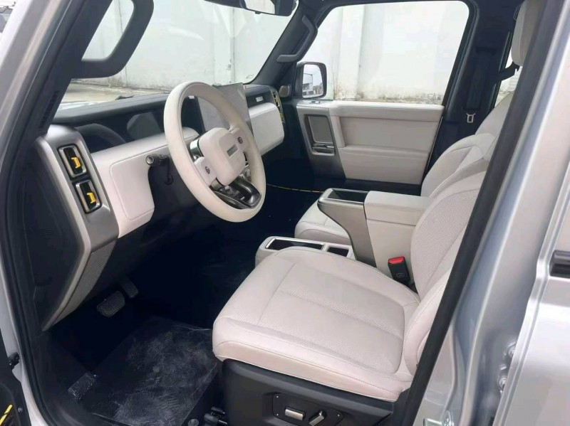 襄阳26年奇瑞ICAR7
