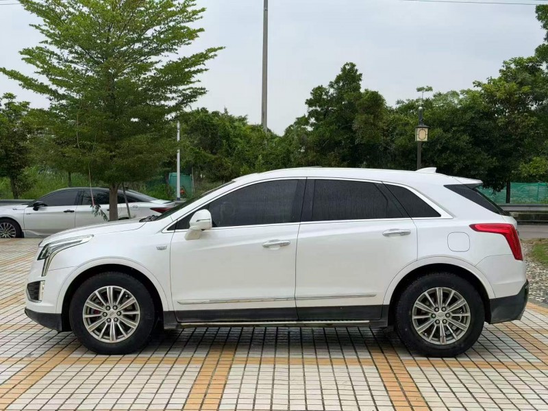 汕头18年凯迪拉克XT53