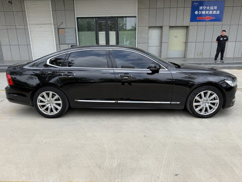 济宁19年沃尔沃S907