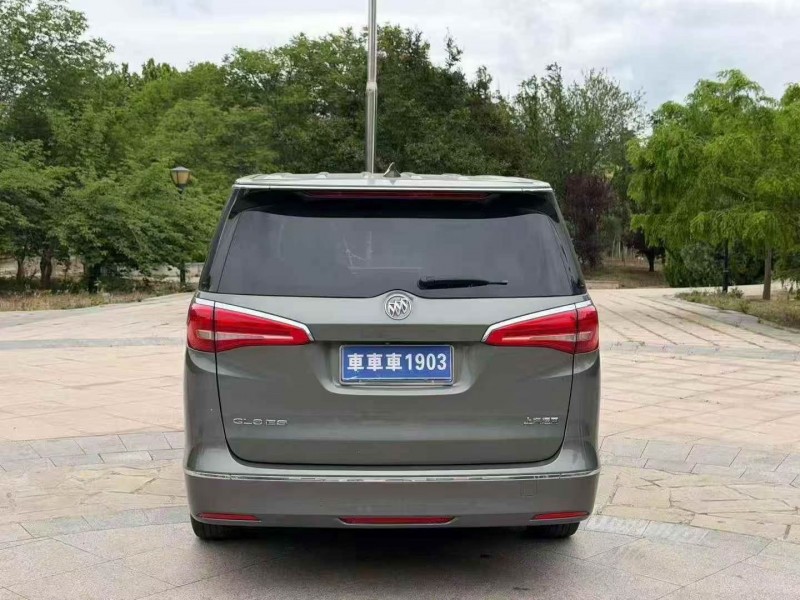 东营19年别克GL89