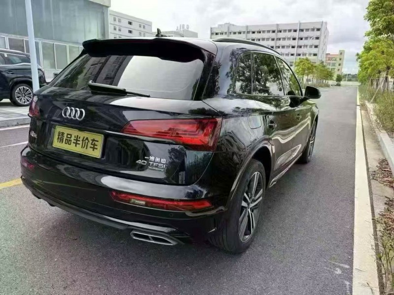 珠海22年奥迪Q58