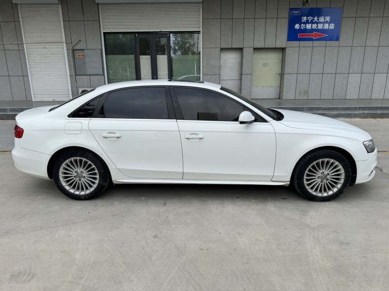 济宁14年奥迪A4L6