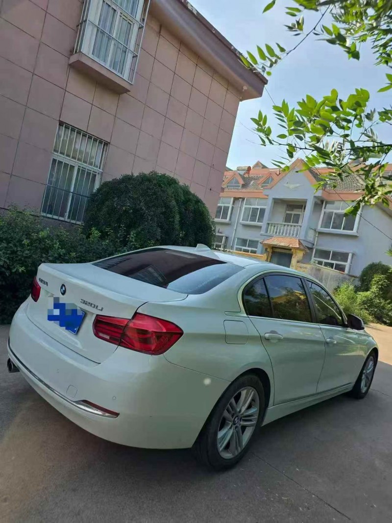 东营17年宝马3系6