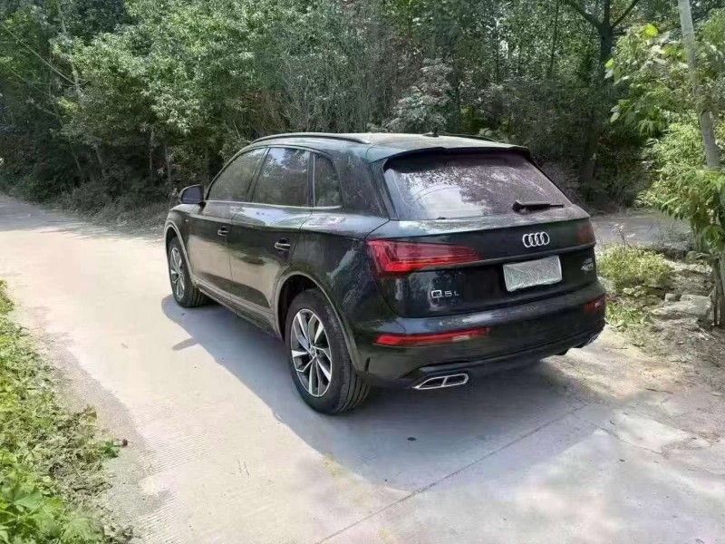 常州25年奥迪Q58