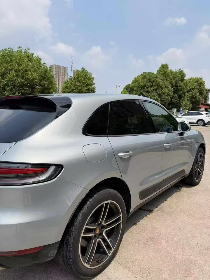 南通20年保时捷Macan6