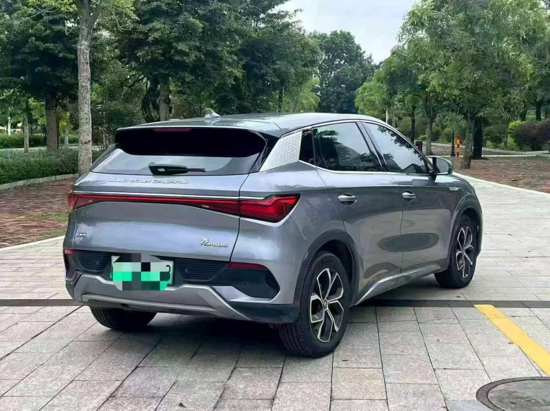 东营26年比亚迪元6