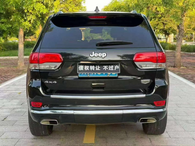 佛山16年Jeep大切诺基8