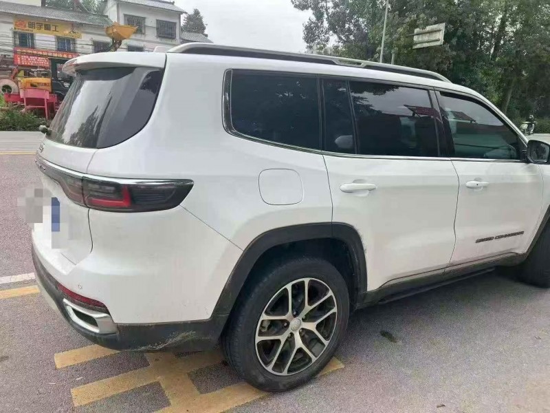 重庆21年Jeep指挥官8
